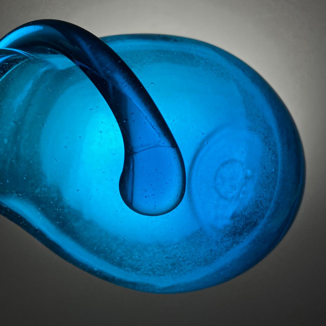 津軽びぃどろ　吹きガラス　カラフェ　　デキャンタ　水差し　首巻き　民藝