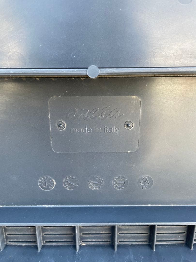 【送料込】areta italy イタリア製　ガーデンテーブル&チェア