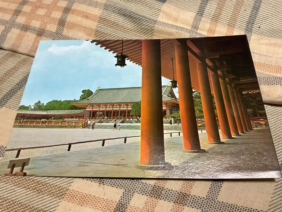 京都・奈良／昔の絵葉書　17枚入り。【表紙カバー破れあります　昭和ノスタルジー】