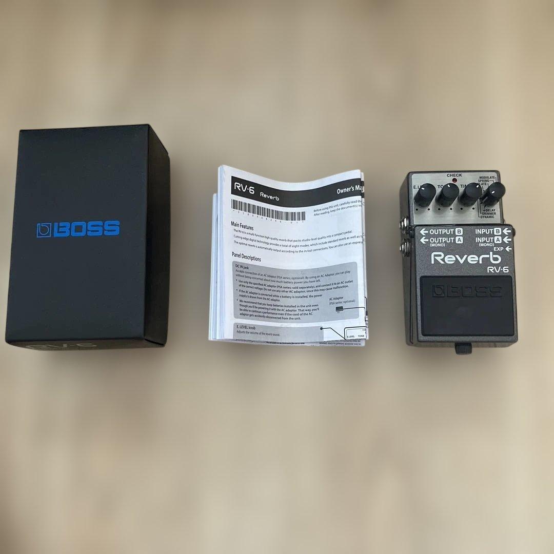 ギター用エフェクター　リバーブ　BOSS Reverb RV-6 ケース付き