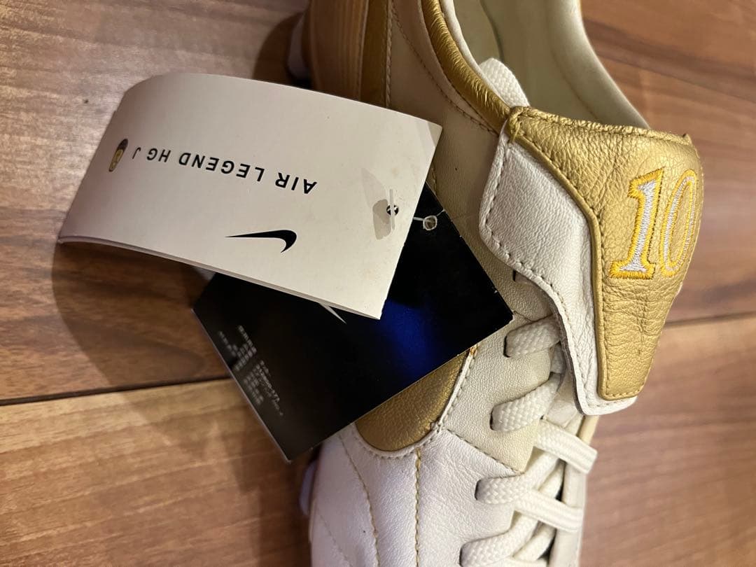 Nike R10 サッカーシューズ ホワイト/ゴールド ロナウジーニョ 28㎝