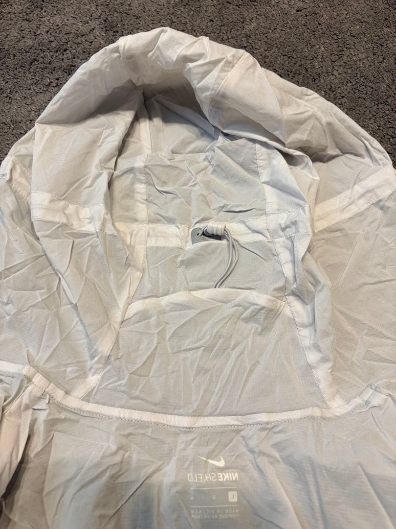 【未使用・美品】NIKE ウィメンズ ナイキ ランニング ジャケット