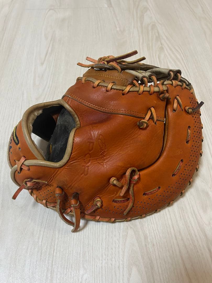 ナイキ　ファーストミット　左投げ