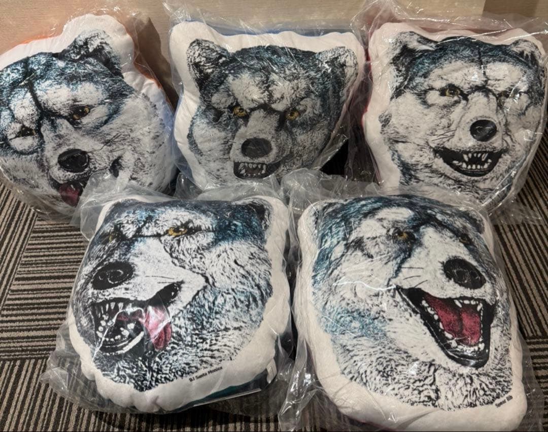 MWAM　一番くじ　C賞D賞Ｅ賞Ｆ賞Ｇ賞フェイスクッション　5種コンプセット