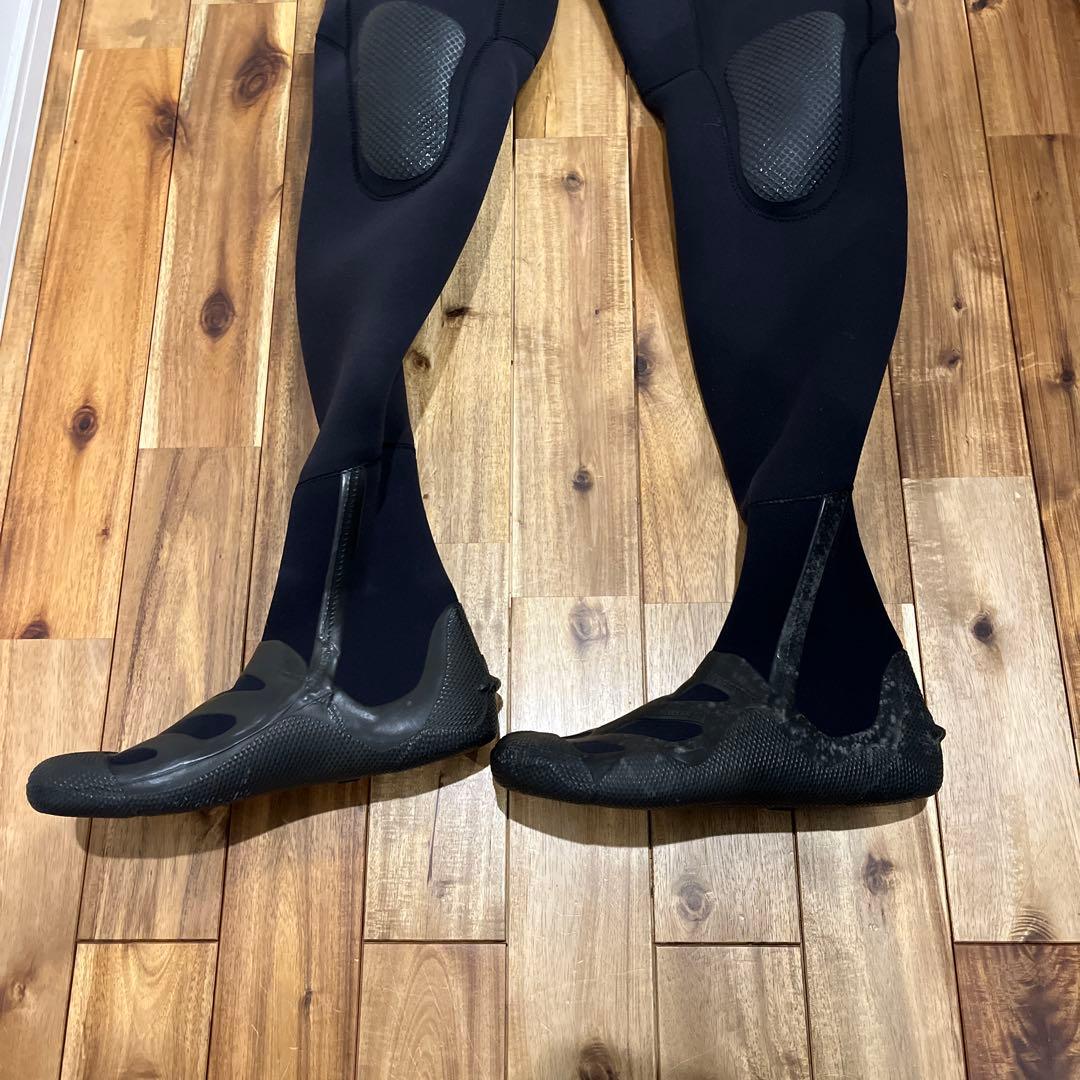 6/5までBEWETサーフィン用ドライスーツ ネオプレン