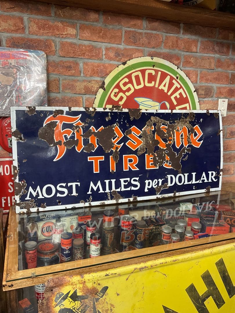 USA Firestoneタイヤ　看板