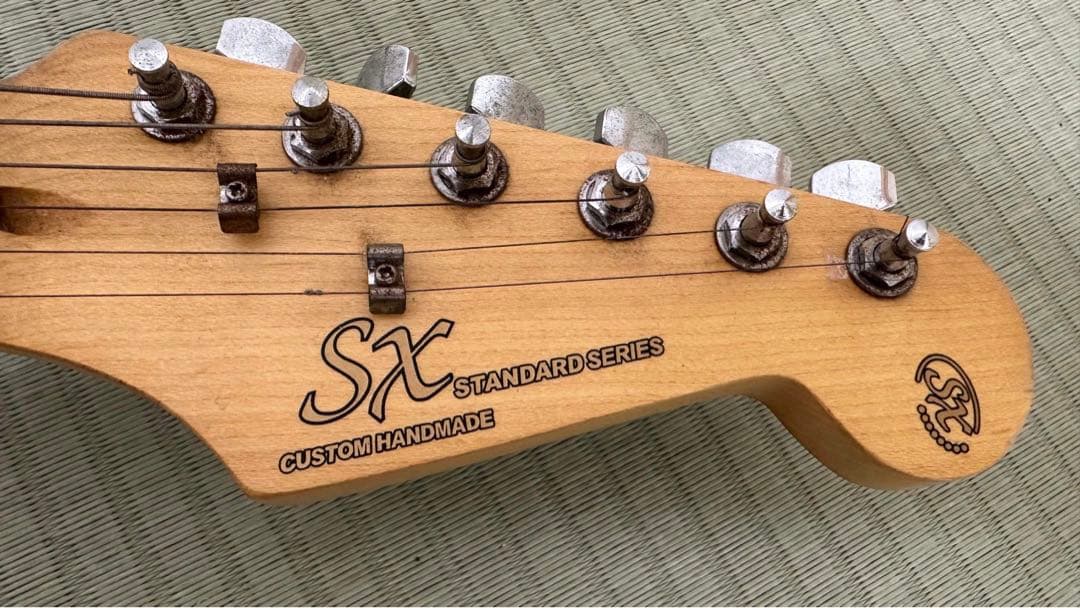 エレキギター SX ストラトキャストタイプ