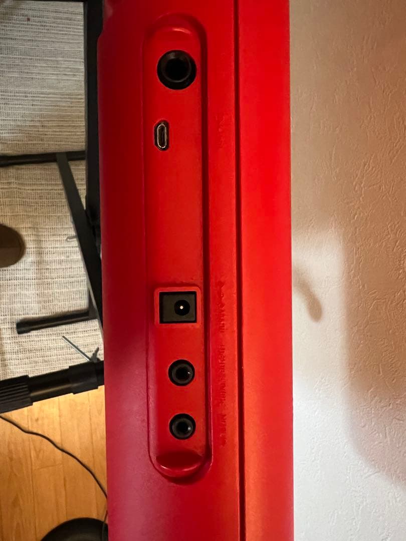 【美品】CASIO CasioTone 61鍵 レッド(スタンド付き)