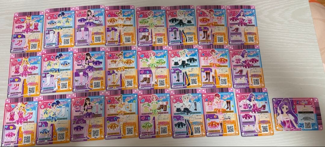 アイカツカード ステージ コーデ 排出版