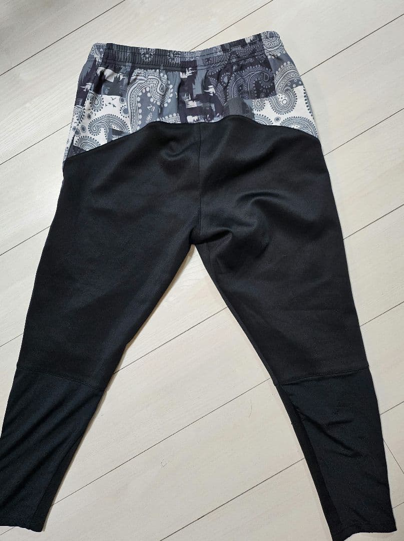 ルースイソンブラ PEACE ONEジャージ上下