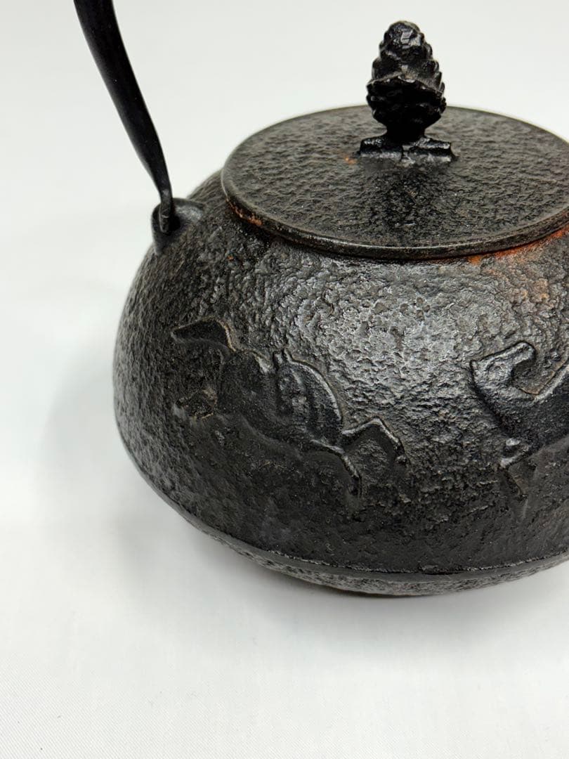 南部鉄器 鉄瓶 馬肌 アンティーク　骨董 馬 馬2頭 ウマ