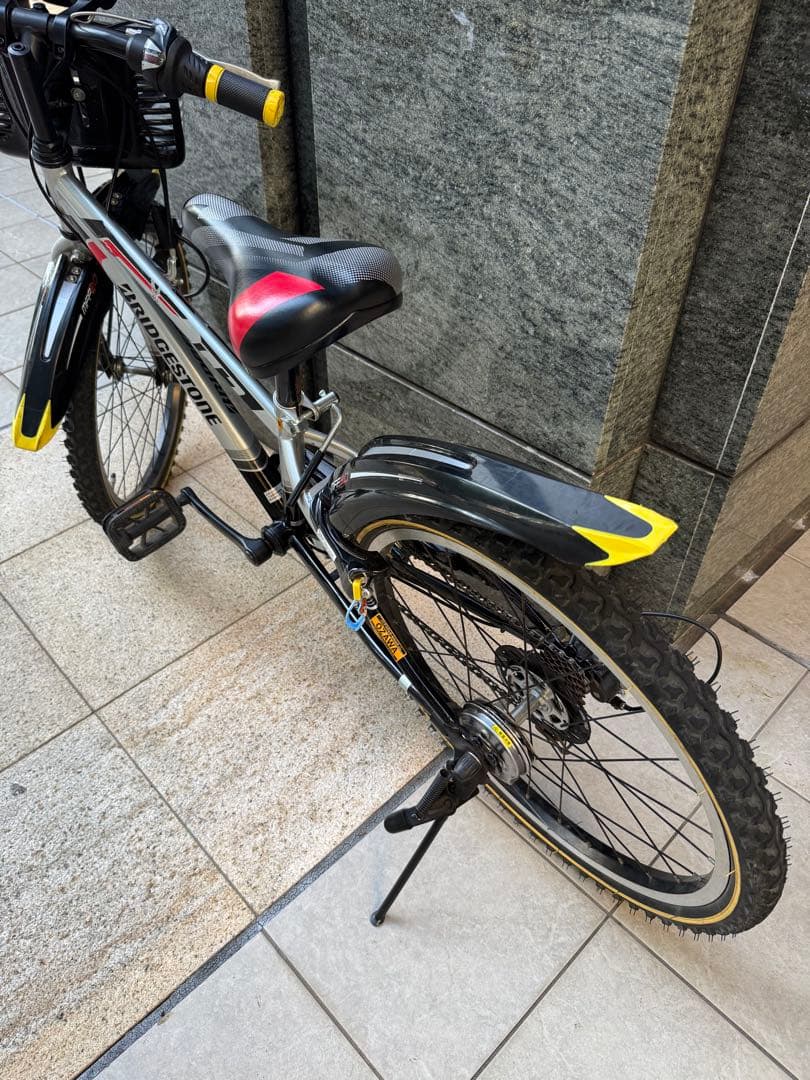 引き取り限定　ブリヂストン　クロスファイヤージュニア　22インチ