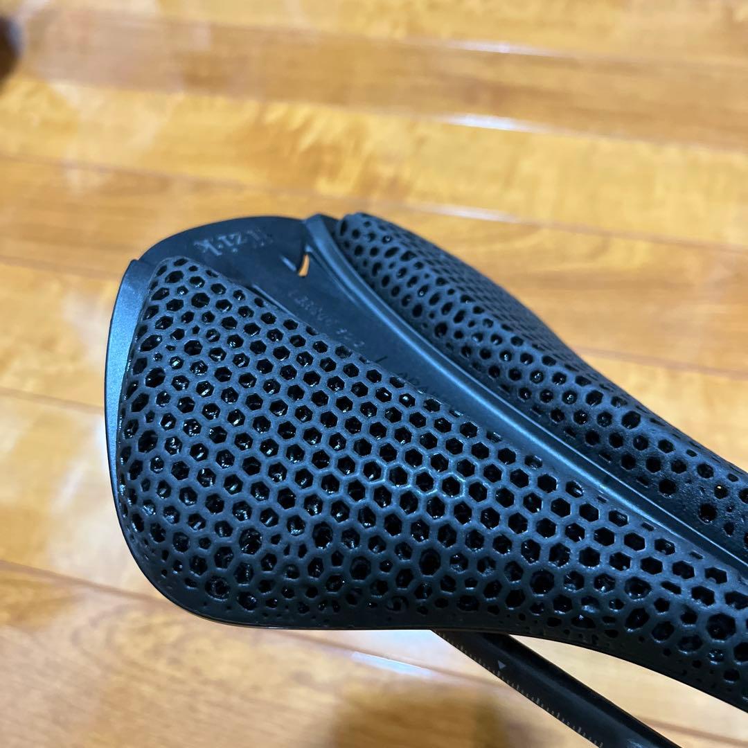 fizik アンタレス VERSUS EVO R1 ADAPTIVE 中古品