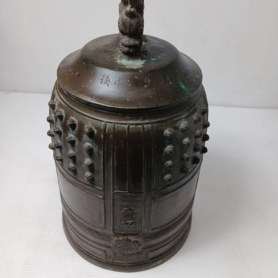 青銅製 獅子持ち手の工芸品