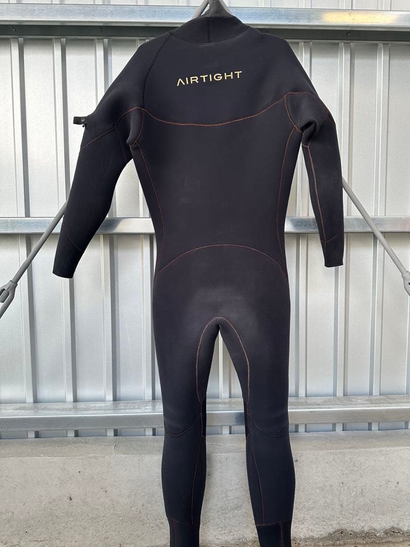 AIRTIGHT ドライスーツ　ウェットスーツ