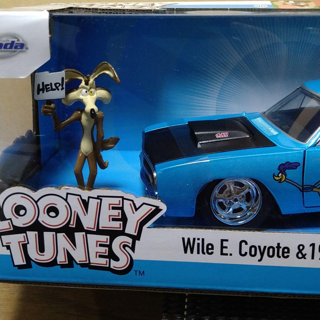 jada toys 1/24 ワイリーコヨーテ ＆ プリムス ロードランナー