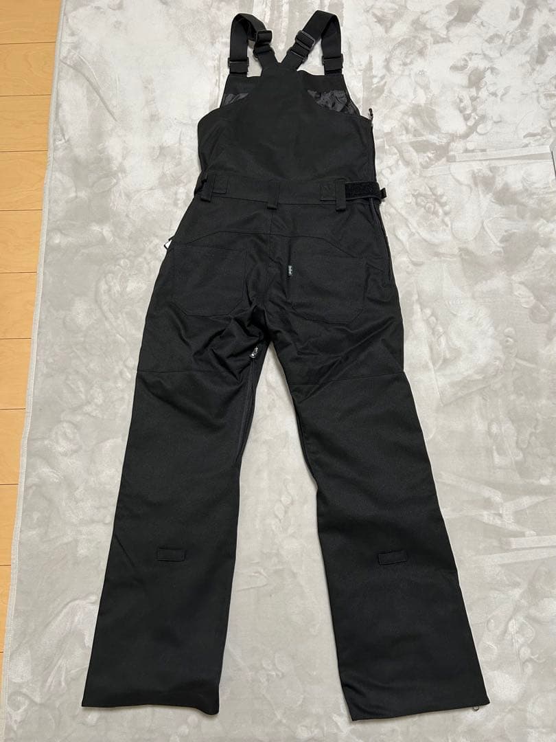 スノーボードウエア　ビブパンツ
