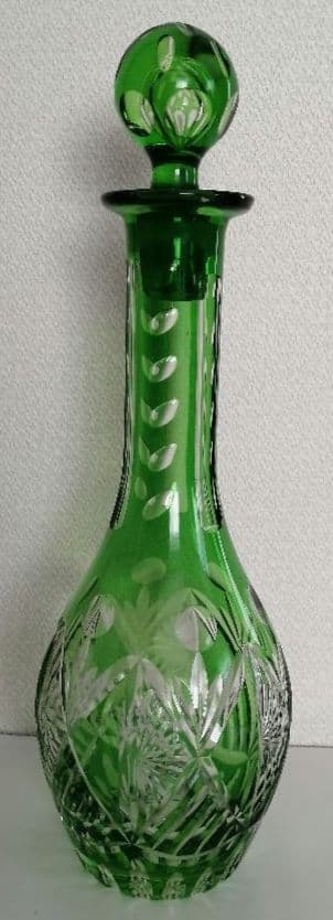 緑色のガラス瓶