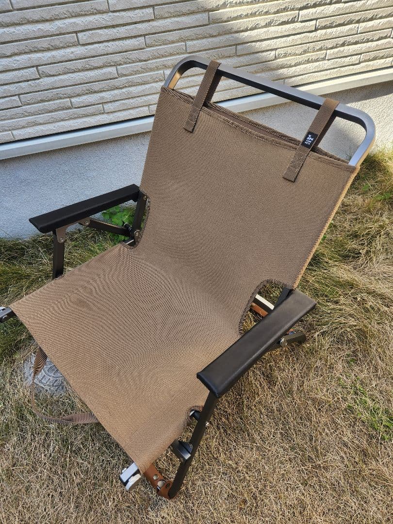 レードチェア専用本革アームレストカバー(黒)２脚分