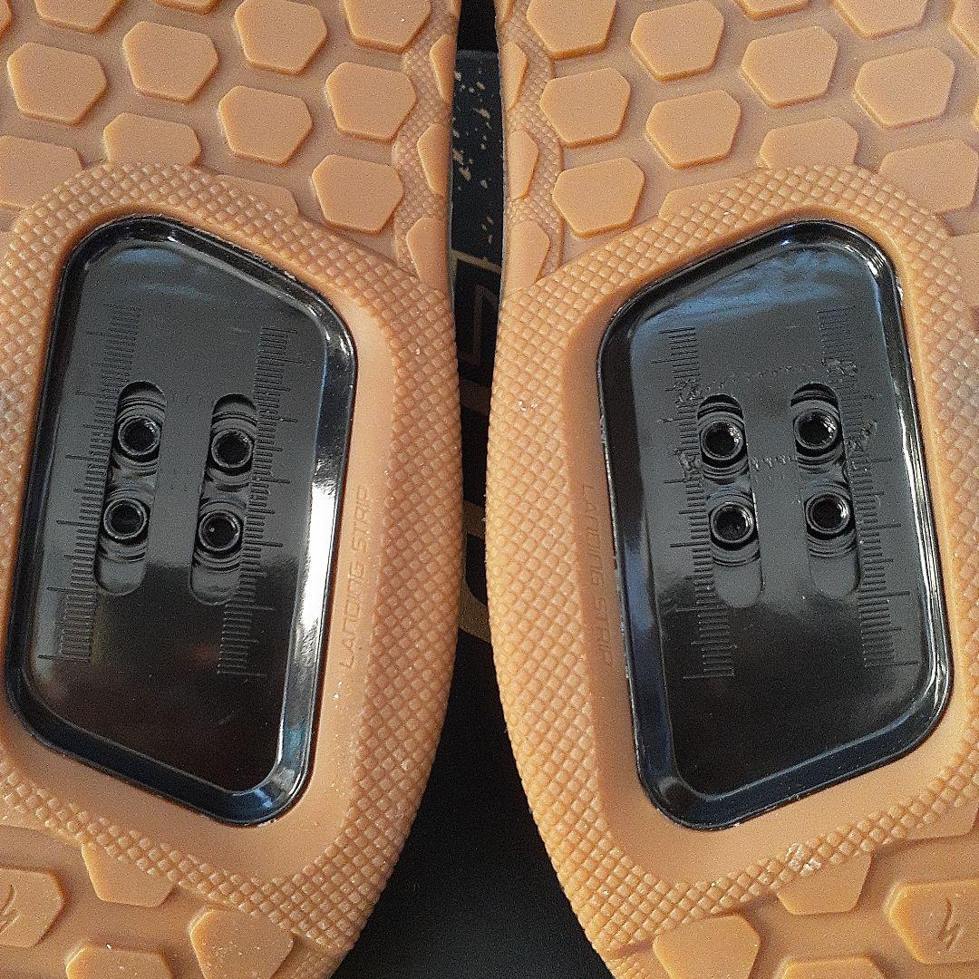 スペシャライズド 2FO CLIPLITE 39.5