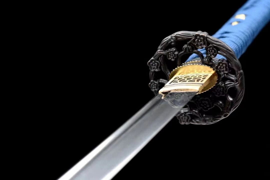 文様鋼武士刀【梅打ち刀】武具　刀装具　日本刀　模造刀   居合刀