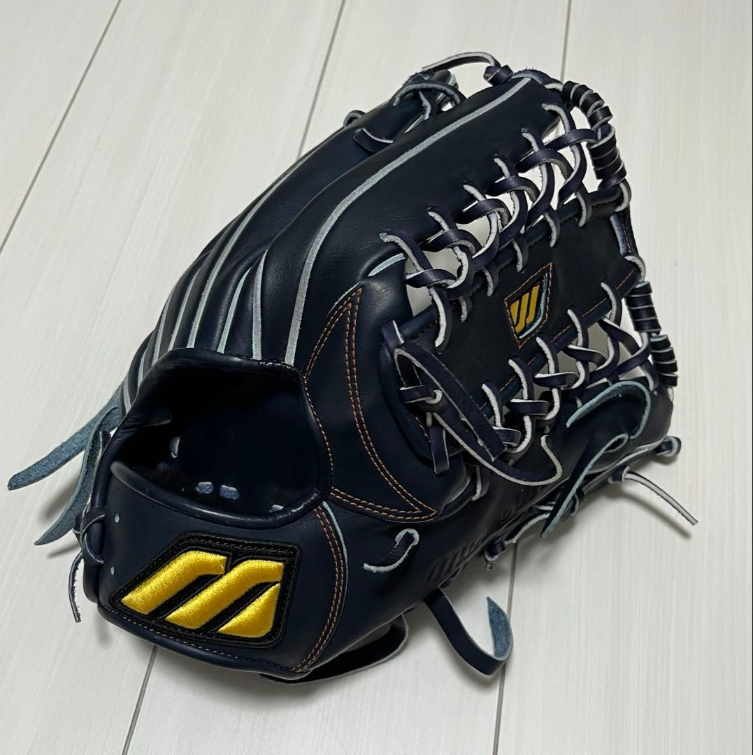 ミズノ直営店限定　ミズノプロ硬式グラブ　復刻版イチローモデル