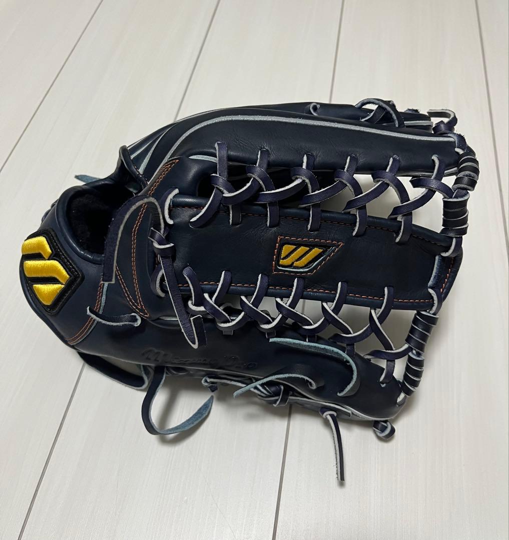 ミズノ直営店限定　ミズノプロ硬式グラブ　復刻版イチローモデル