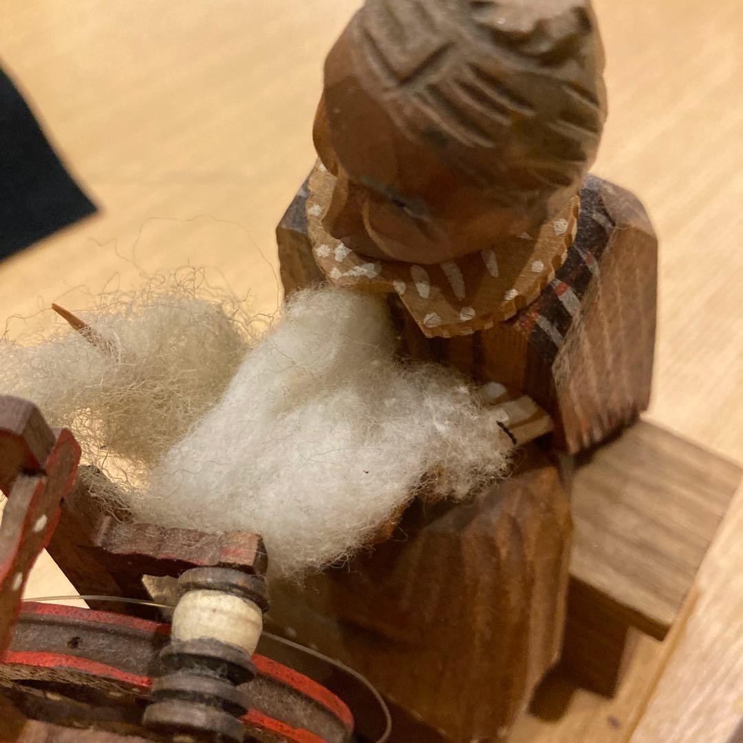 イギリス製木製糸紡ぎ機の女性彫刻アンテイーク1930年代