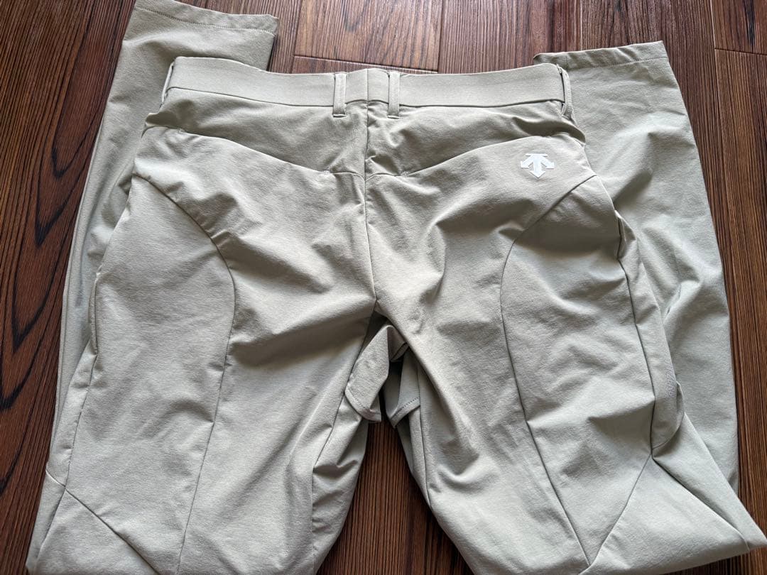 DESCENTE ゴルフパンツ