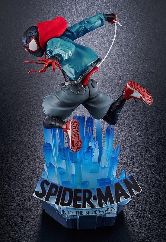 スパイダーマン：スパイダーバース マイルス・モラレス 1/6 フィギュア