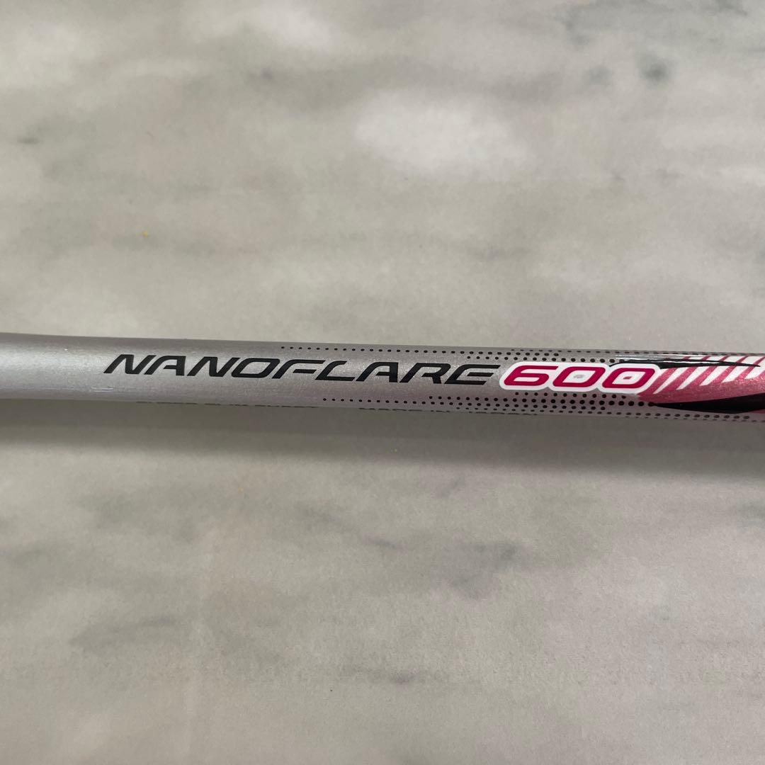 NANOFLARE 600 バドミントンラケット ピンク