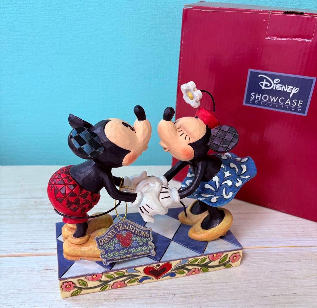 タイムセール中！ミッキー★ミニーラブラブ　ジムショア　置物