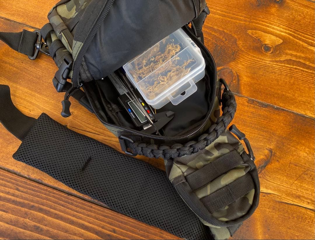 クワガタ採集セット　オリジナルかき出し棒　採集道具　迷彩柄　採集ケース　オレンジ