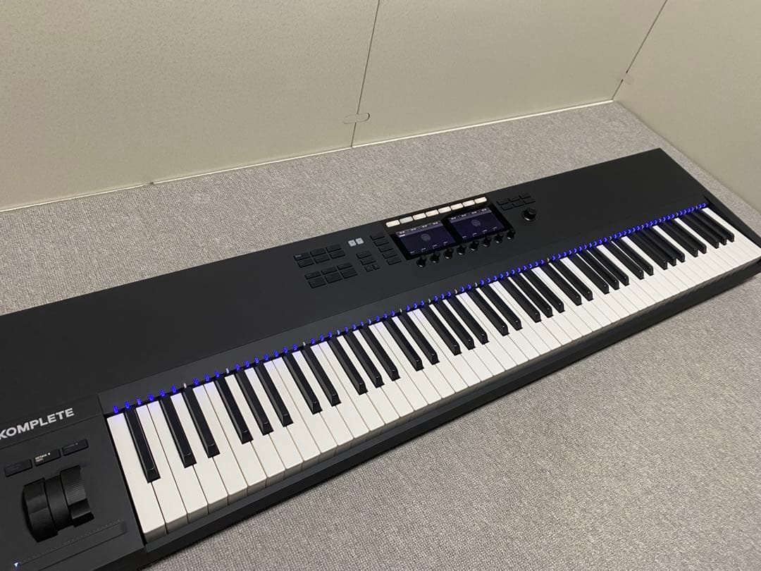 DTM・DAW KOMPLETE KONTROL S88 MK2