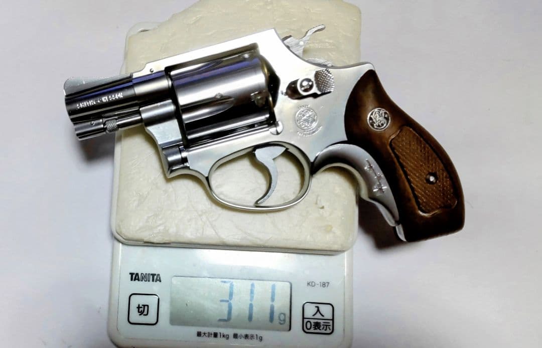 コクサイモデルガンチーフスペシャル 未発火 7日までの出品