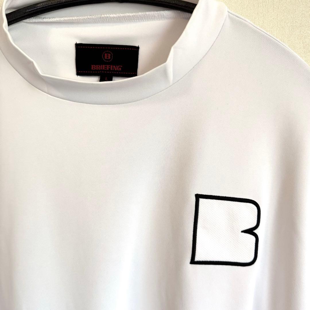 ブリーフィング モックネックシャツ 白