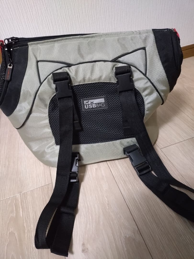 USBAG ペットキャリーバッグ グレー/ブラック