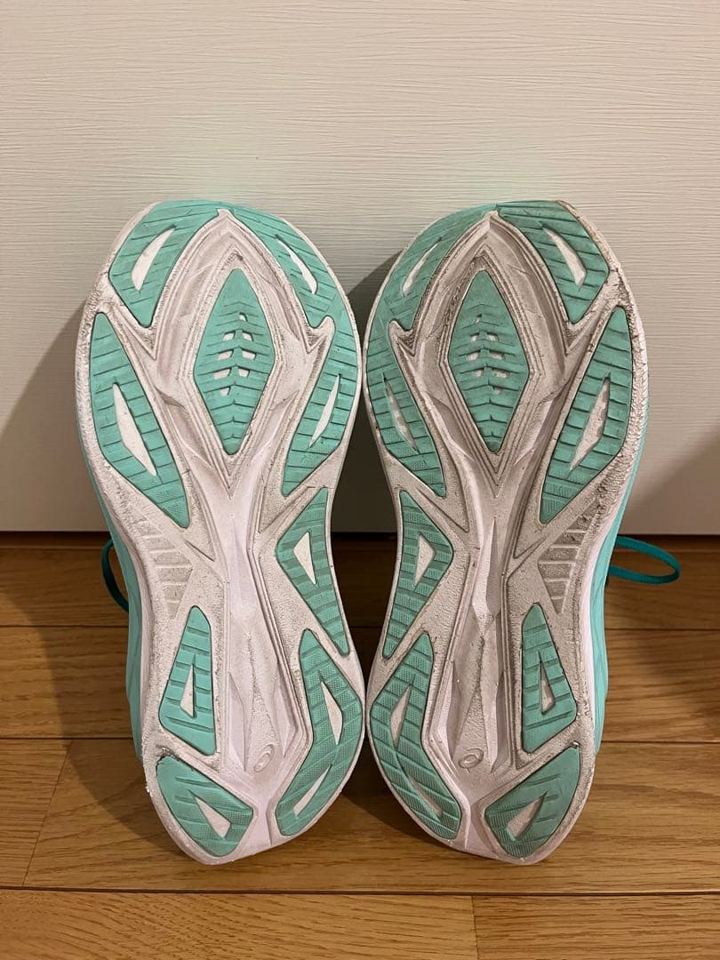 アシックス スーパーブラスト2 25.5cm