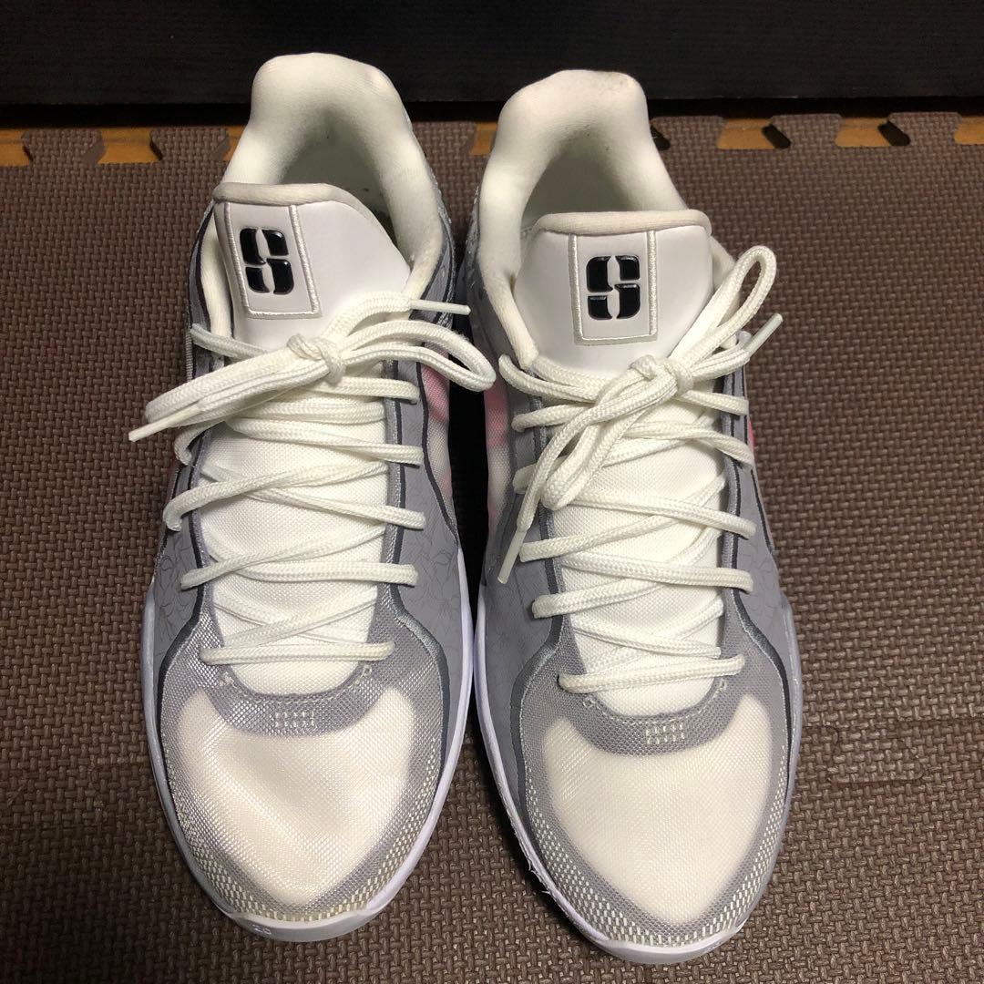 ナイキ　サブリナ2