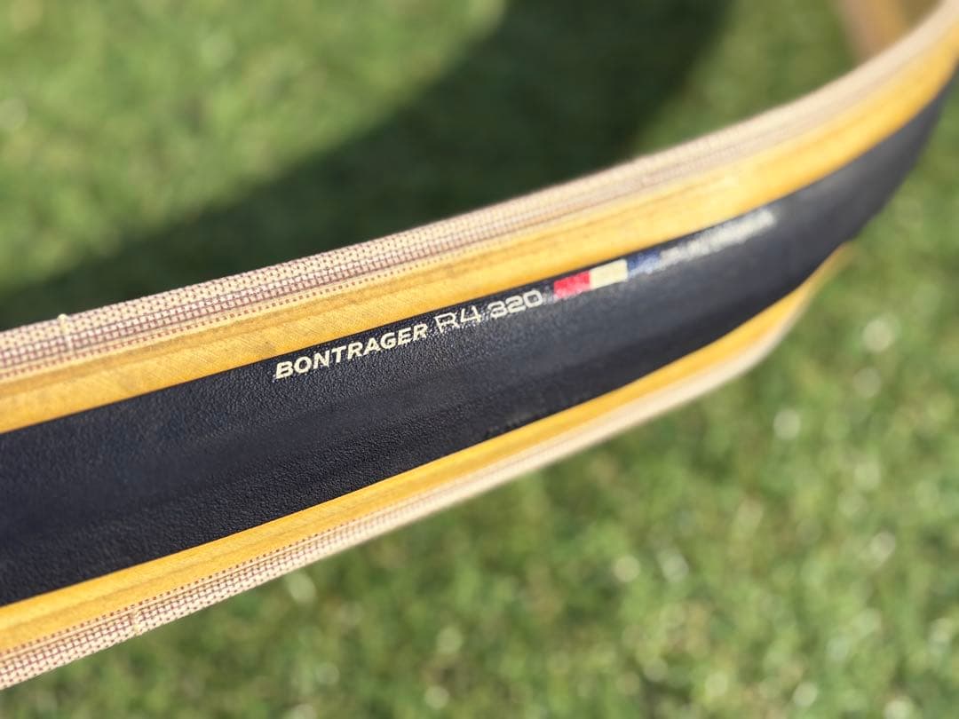 BONTRAGER RL4 320 700×25 セット