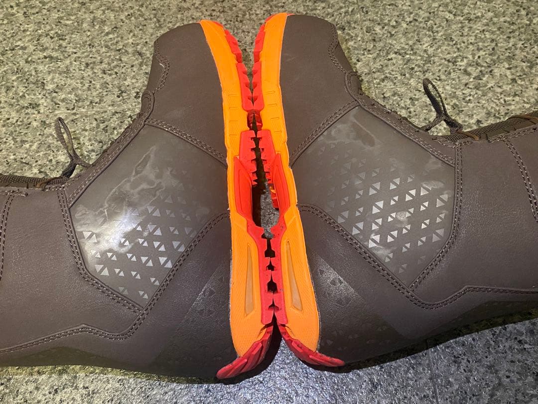 BURTON IMPERIAL LTD 限定 25.5cm ak457 カラー