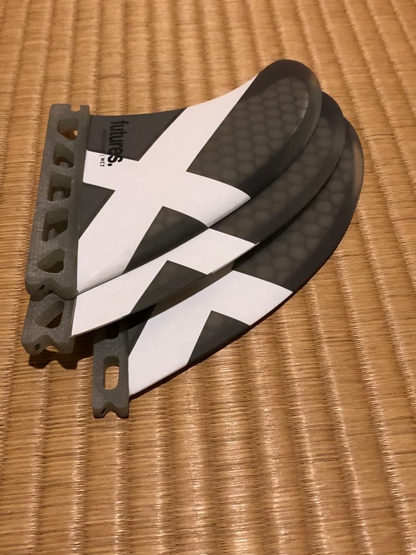 フューチャーフィン