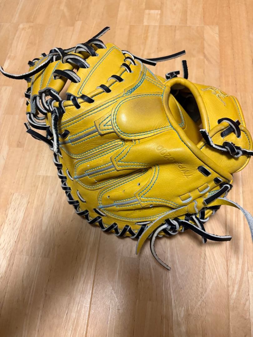 キャッチャーミット　硬式　要