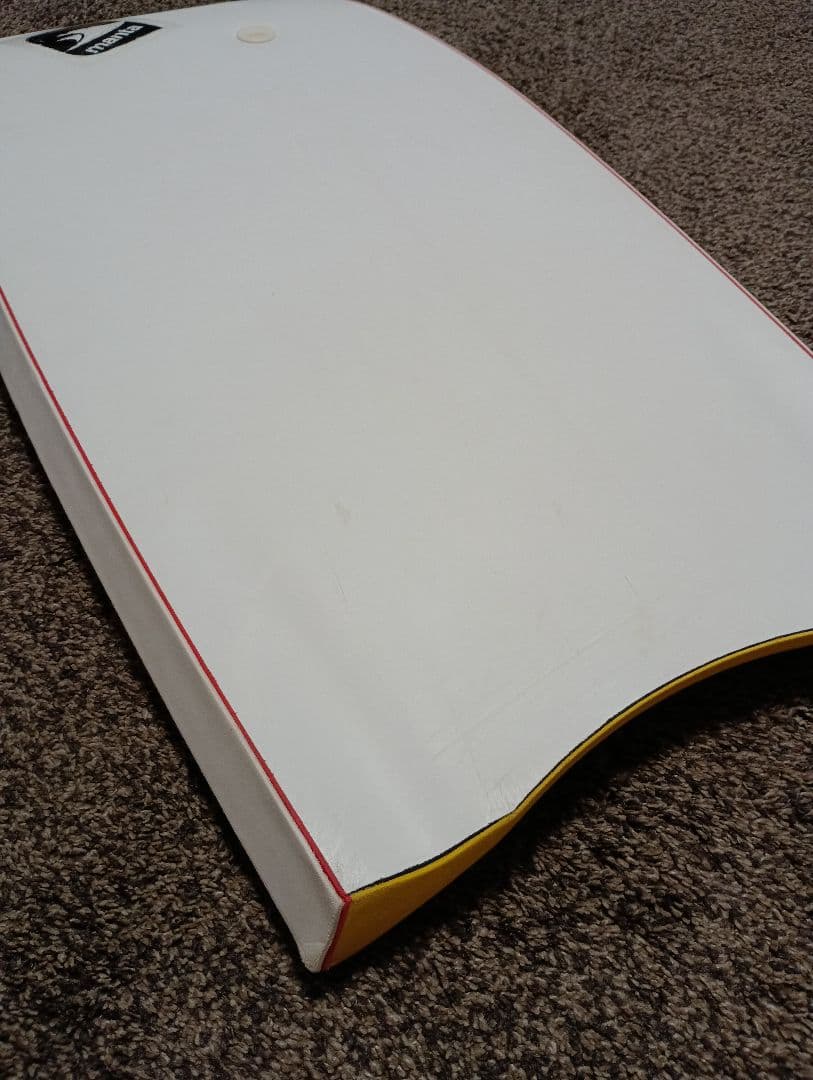 マンタ manta ボディボード イエロー 約105cm✕55cm