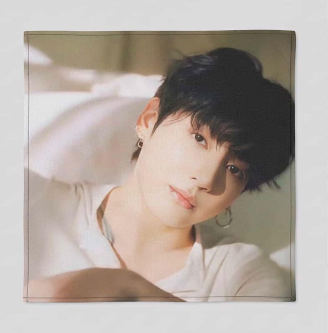 jungkookジョングク グク ハンドタオル　30×30 テテ　ジミン　ジン