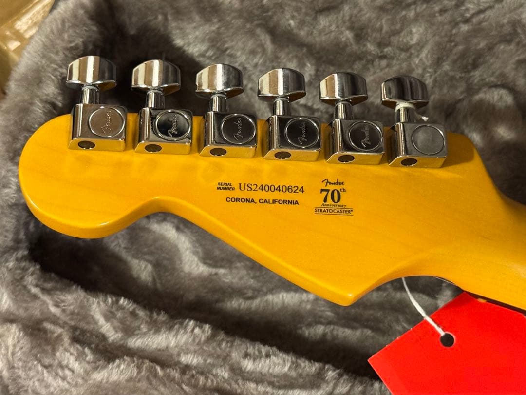 【ほぼ新品特価】Fender アメプロ II ストラト