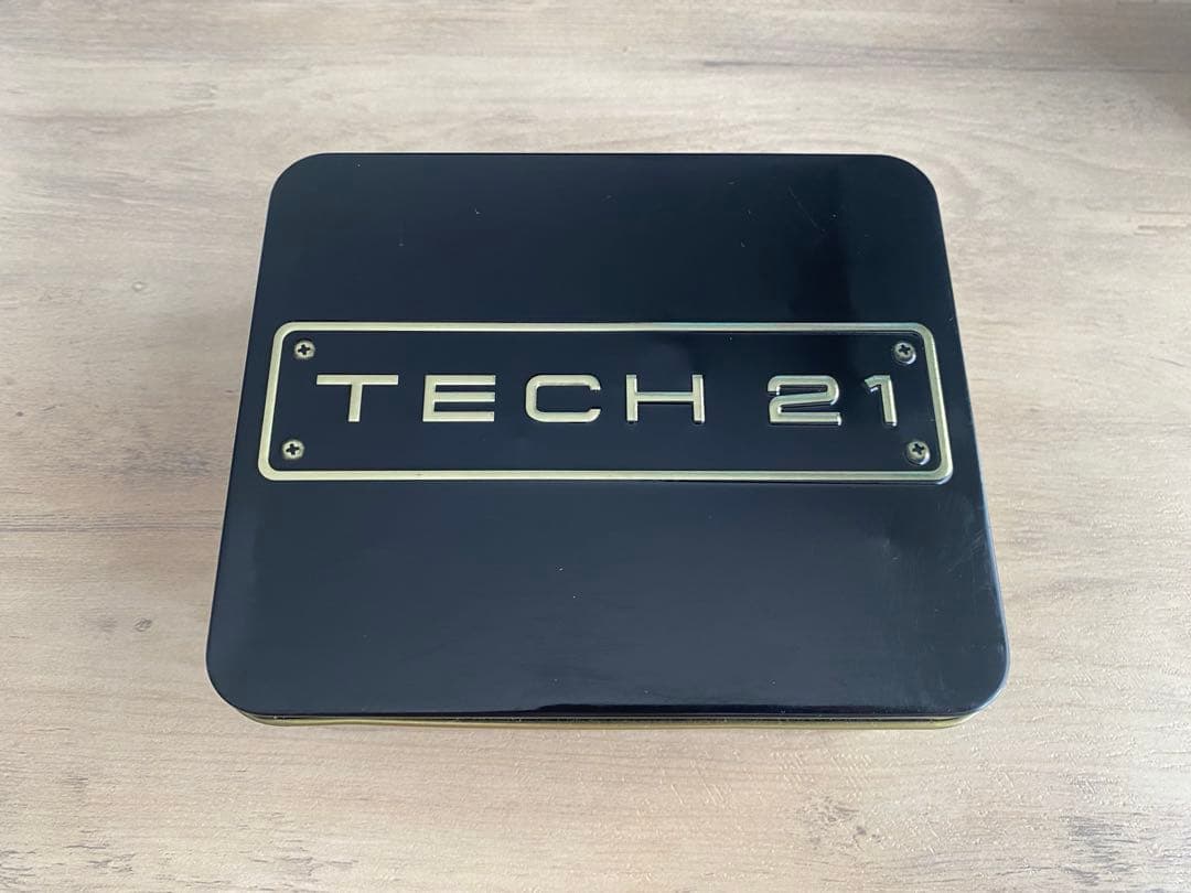 ベース TECH21 SansAmp BASS D DI