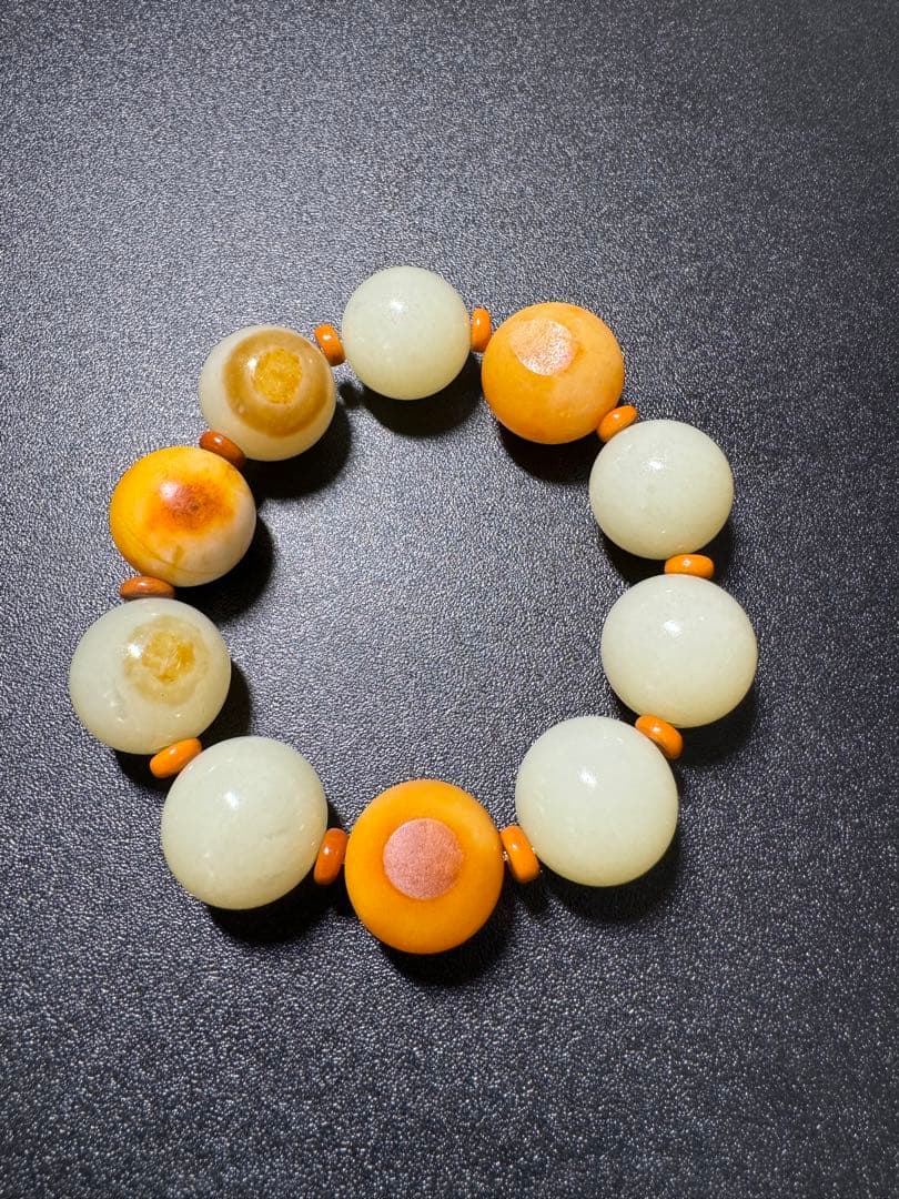 新疆産和田玉数珠　ブレスレット 腕輪 天然石 念珠 本玉 天然石 老玉 古玉