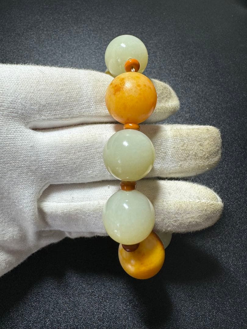 新疆産和田玉数珠　ブレスレット 腕輪 天然石 念珠 本玉 天然石 老玉 古玉