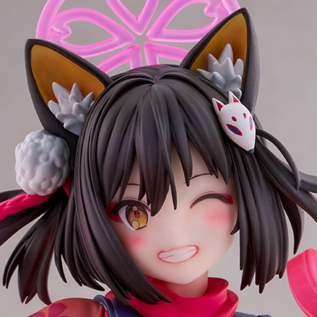 ふ*ん様 【WING HOBBY STORE限定特典付】　ブルーアーカイブ　イズ